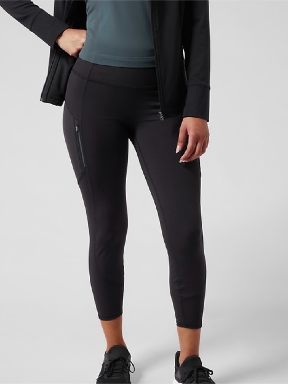 Athleta Rainier Unbrushed 7/8 Tight Legging, Black- with pockets. size L
